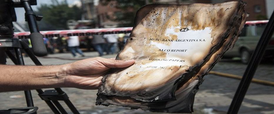 ¿Tus Documentos están en Riesgo?: Cómo un sistema de gestión documental protege tu activo más valioso